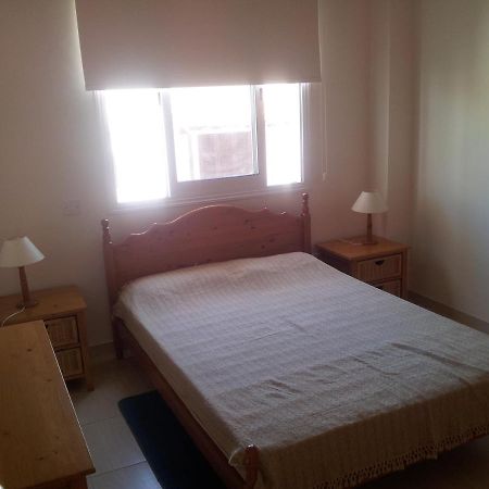 A Stone'S Throw From Everything Paphos Exterior photo