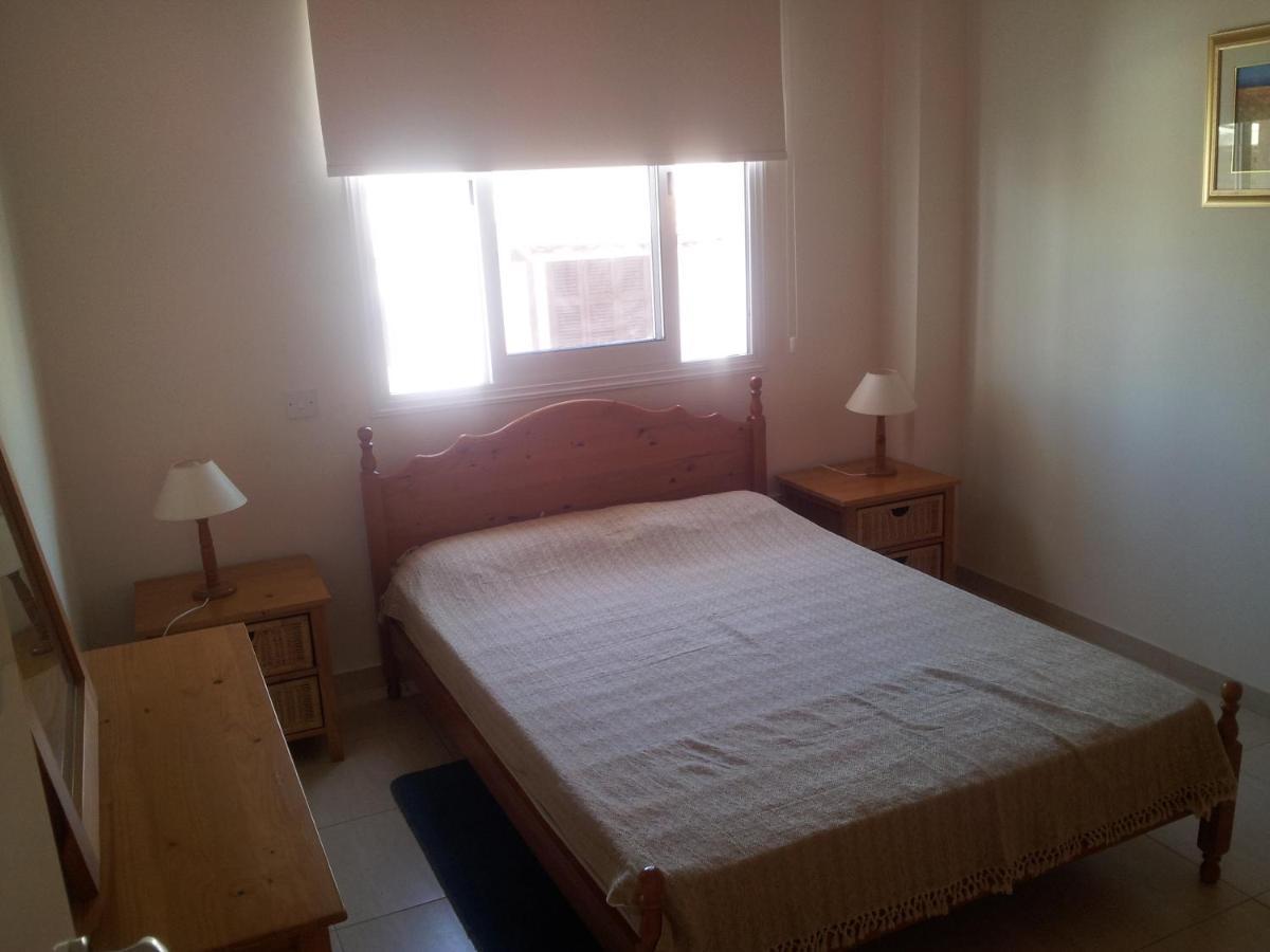 A Stone'S Throw From Everything Paphos Exterior photo